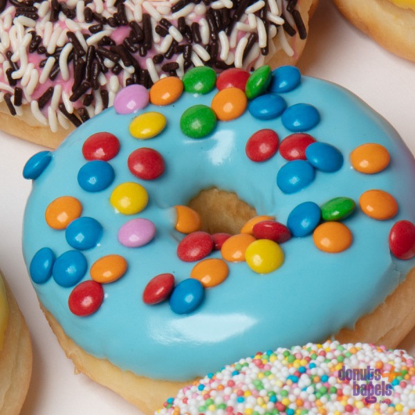 Kinder donuts smarties